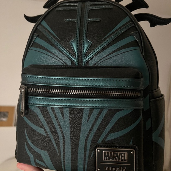 Hela Marvel Loungefly Backpack - Picture 1 of 2